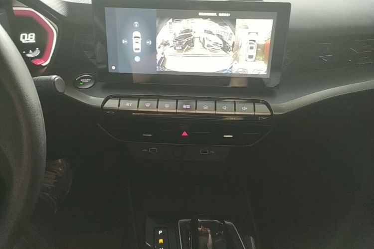 MG 5 2020 car image #13