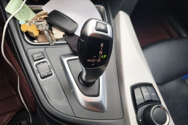 BMW 3 Series 2014 #14 BMW 3 Series 2014 car image #14