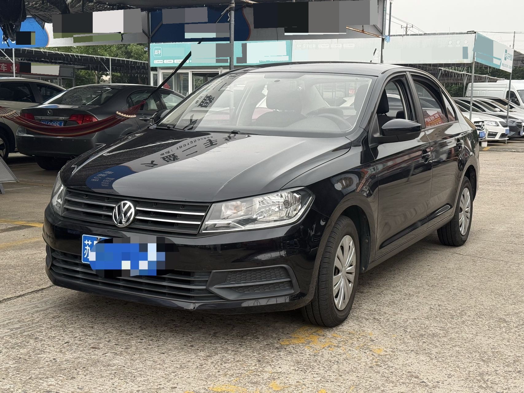 Volkswagen Santana 2019 immagine di auto 