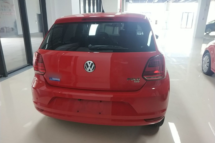 Volkswagen Polo 2018 car image #6