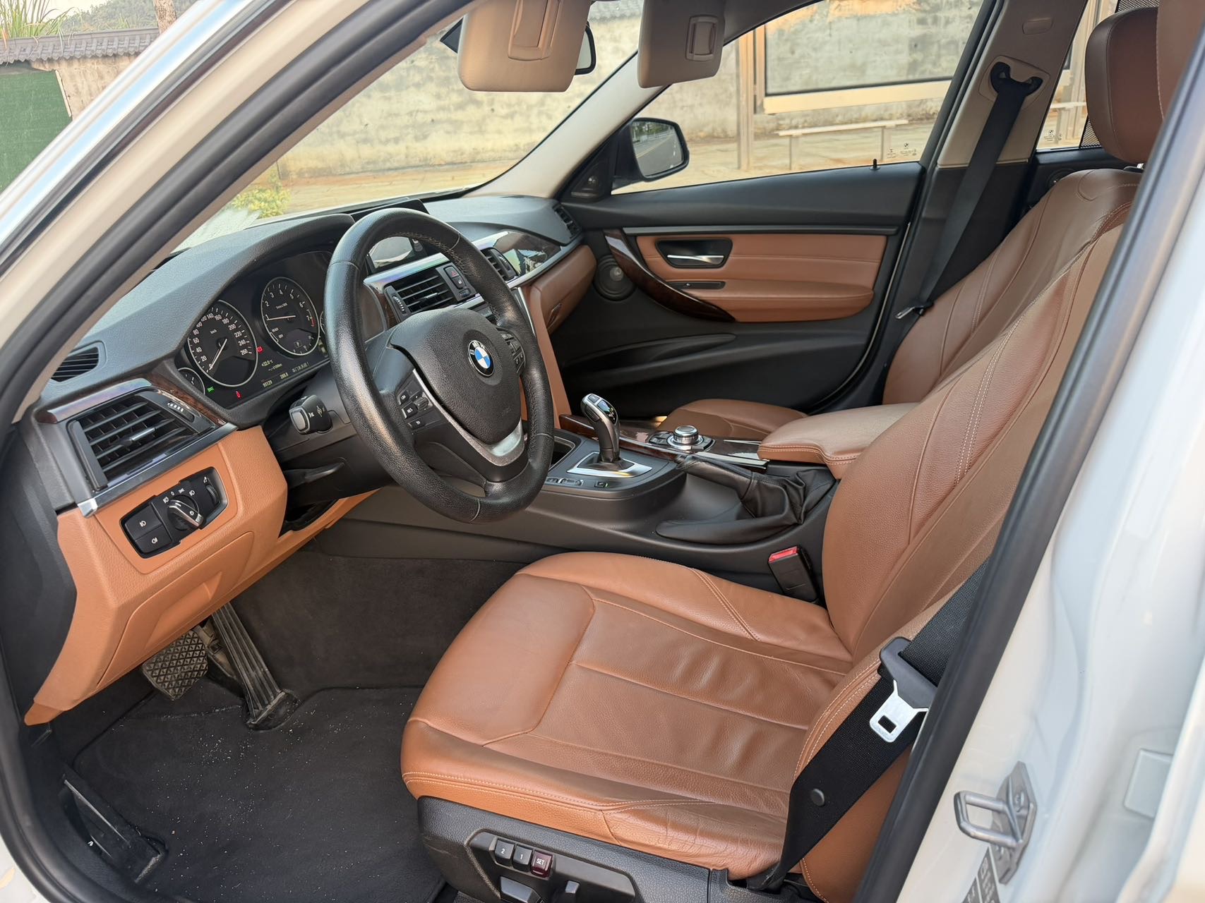 BMW 3 Series 2015 #3 BMW 3 Series 2015 imagen de coche #3