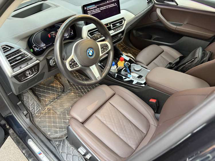 BMW iX3 2022 car image #4