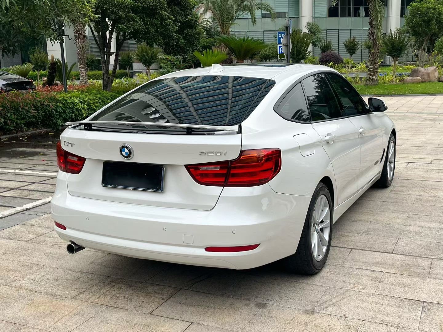 BMW 3 Series GT 2015 car image #4
