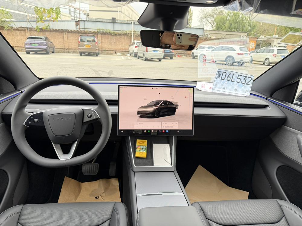 Tesla Model Y 2026 #7 Tesla Model Y 2026 imagen de coche #7