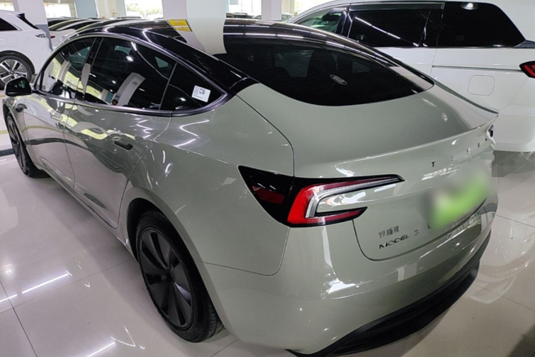 Tesla Model 3 2024 #5 Tesla Model 3 2024 immagine di auto #5