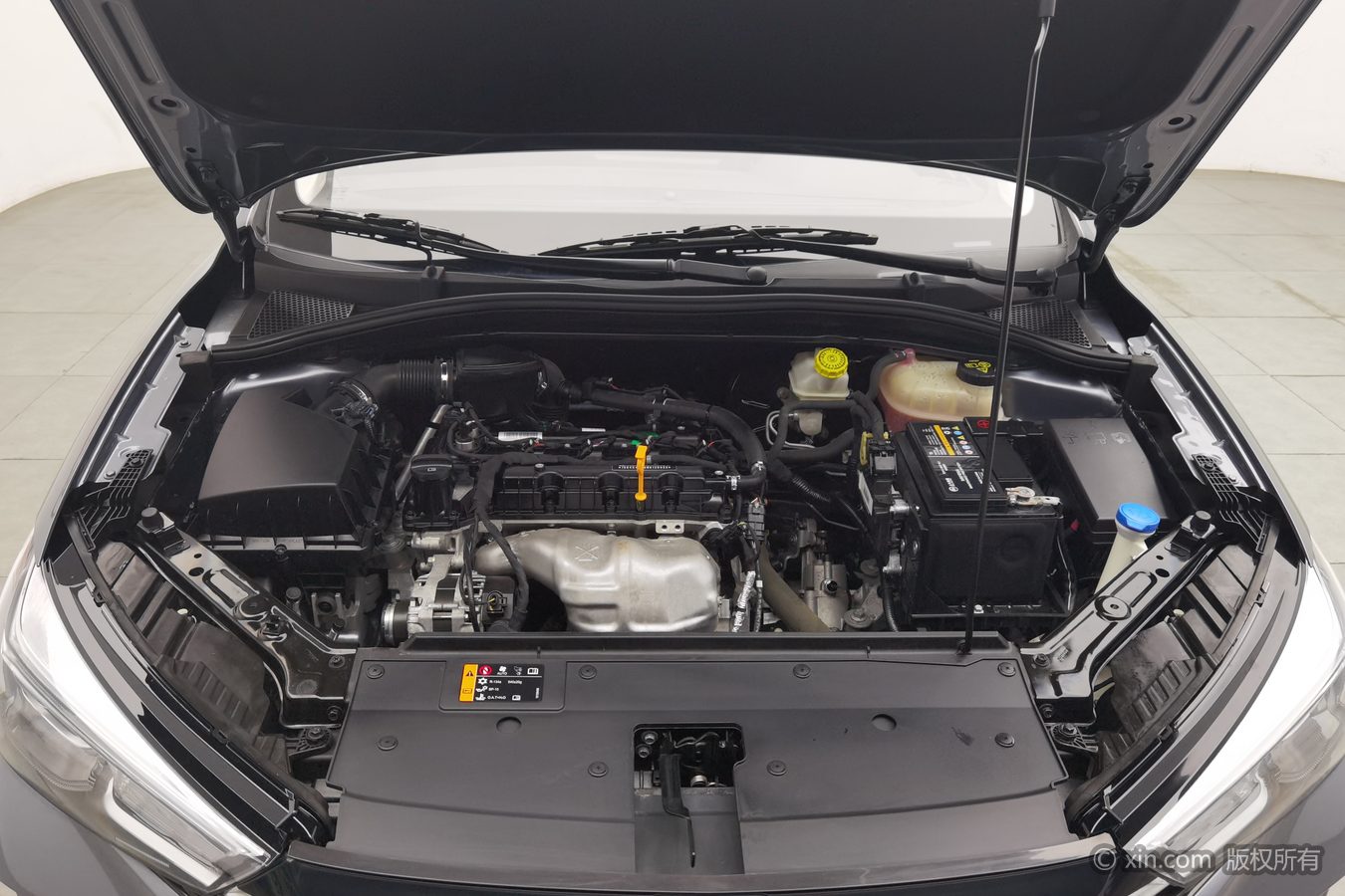 Roewe i5 2023 #18 Roewe i5 2023 imagem de carro #18