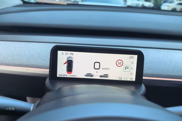 Tesla Model Y 2024 #13 Tesla Model Y 2024 car image #13
