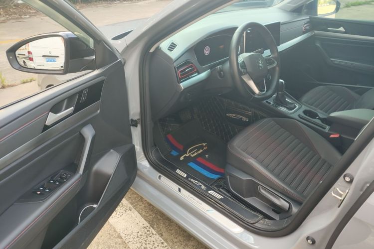 Volkswagen Lavida 2023 car image #16