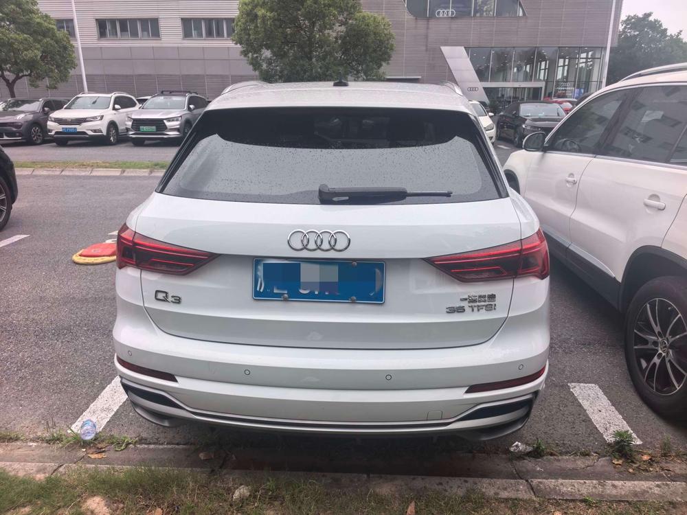 Audi Q3 2022 #2 Audi Q3 2022 car image #2
