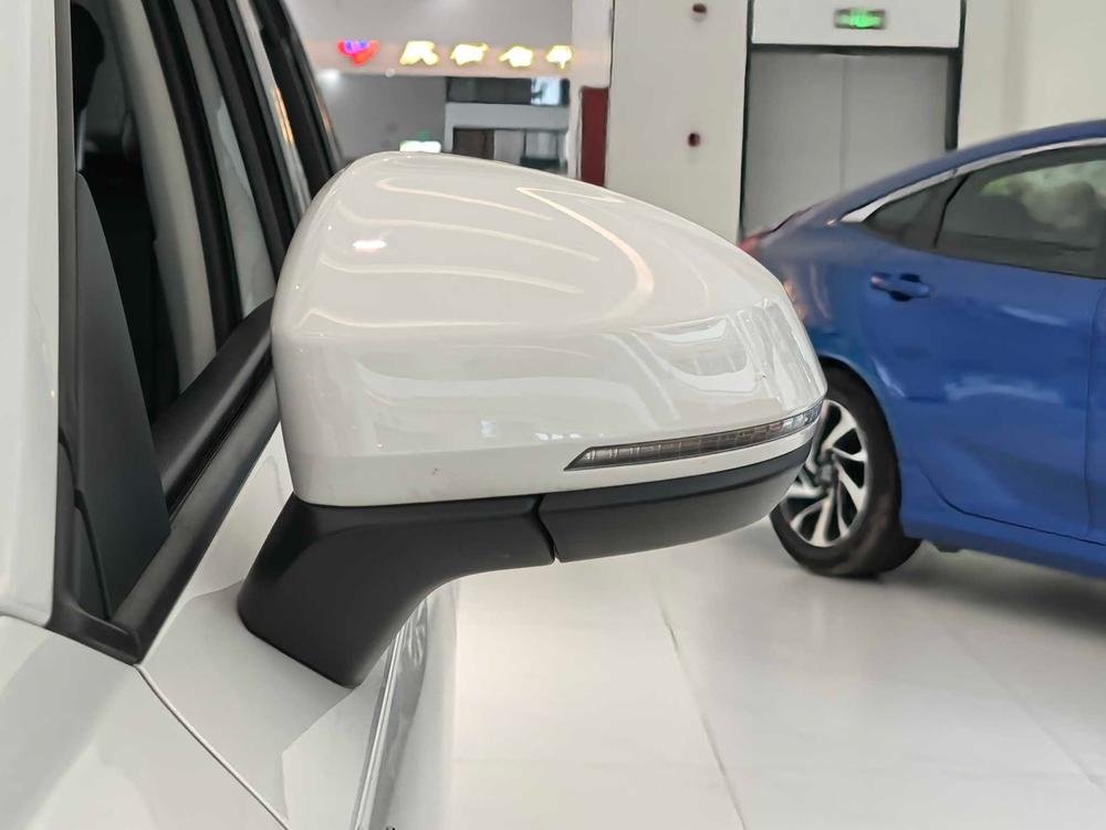 Volkswagen Tharu 2021 car image #9