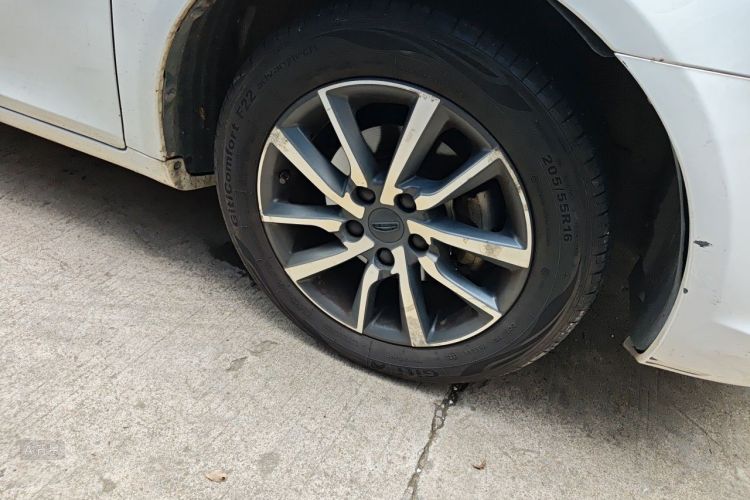 GEELY Emgrand 2019 #9 GEELY Emgrand 2019 car image #9