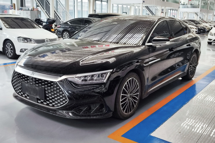 BYD Han 2022 #2 BYD Han 2022 car image #2
