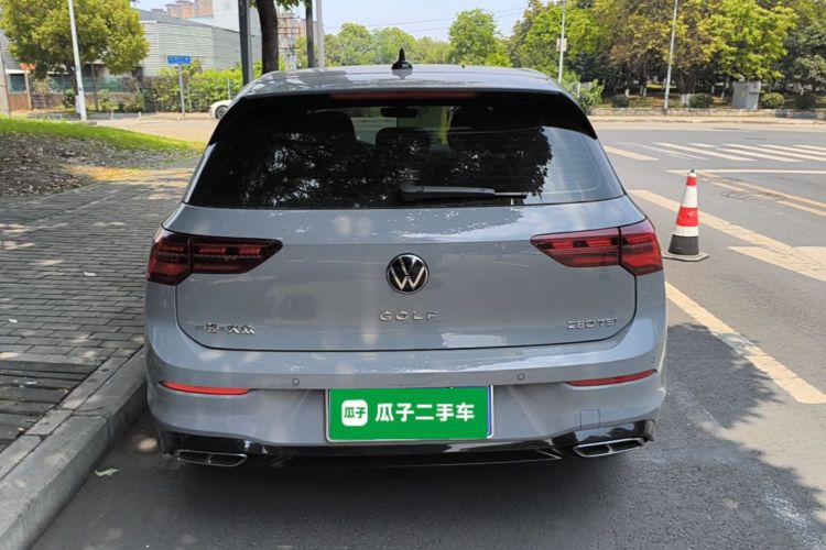 Volkswagen Golf 2024 car image #6