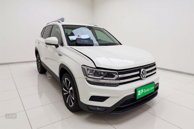 Volkswagen Tharu 2019 car image #4