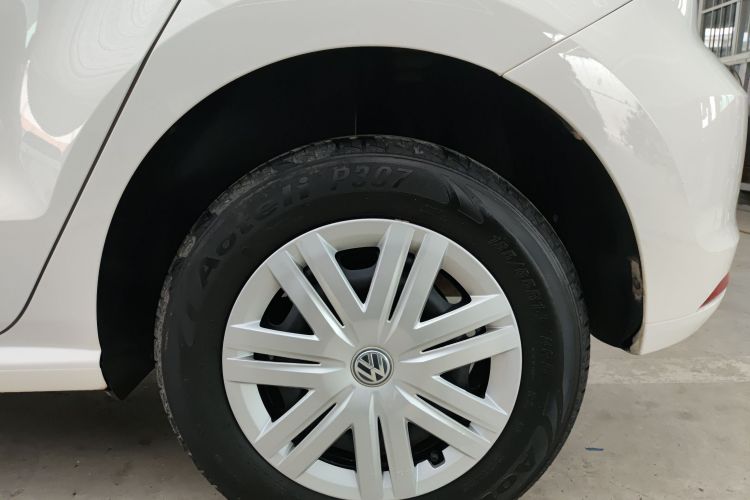 Volkswagen Polo 2016 صورة سيارة #19