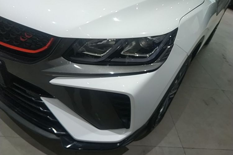 GEELY Coolray 2022 #23 GEELY Coolray 2022 car image #23