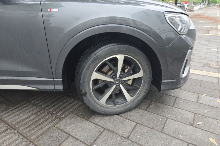 Audi Q3 2019 #9 Audi Q3 2019 image de voiture #9