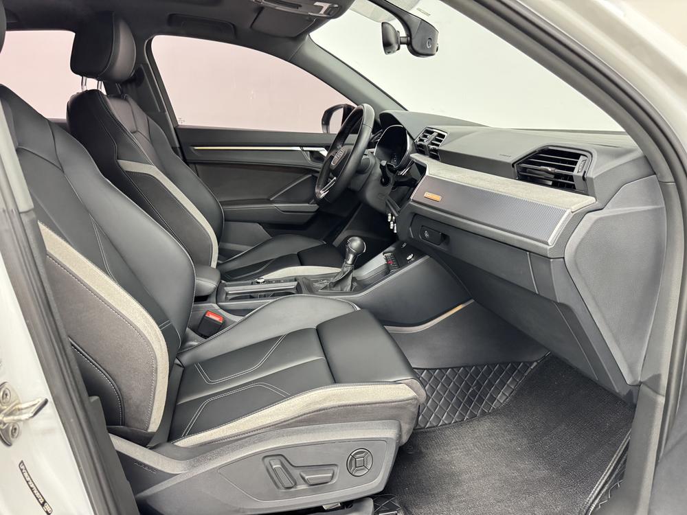 Audi Q3 Sportback 2024 car image #21