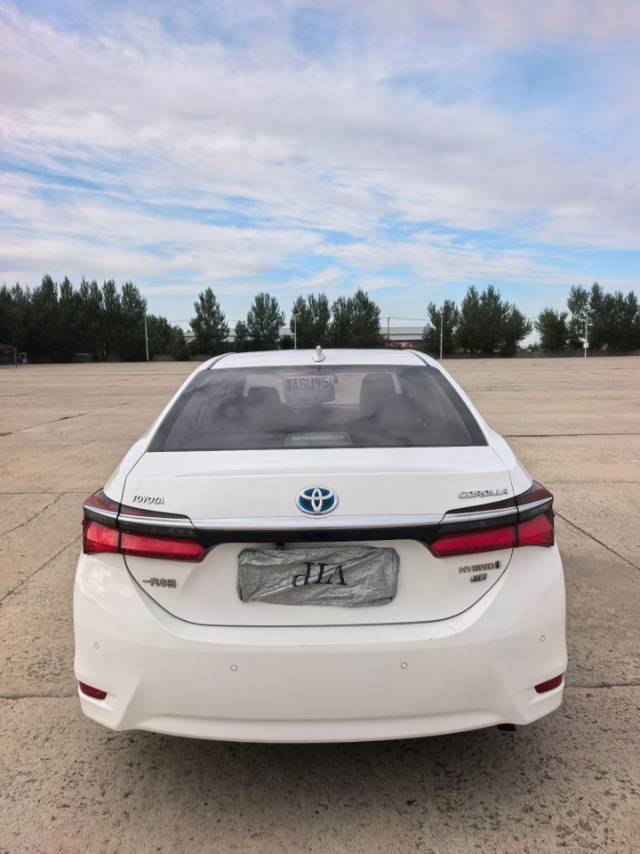 Toyota Corolla 2018 car image #9