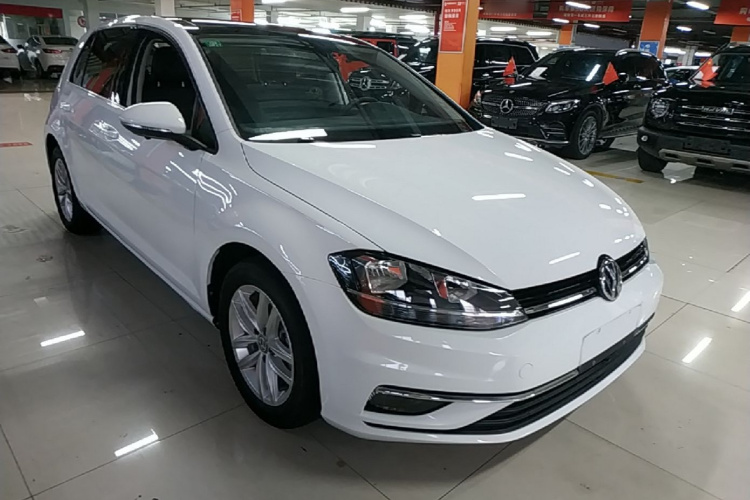 Volkswagen Golf 2019 #4 Volkswagen Golf 2019 car image #4