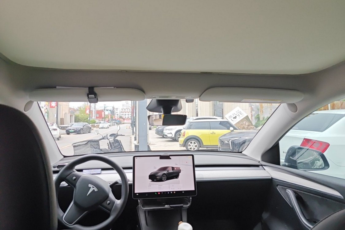 Tesla Model Y 2024 #22 Tesla Model Y 2024 immagine di auto #22