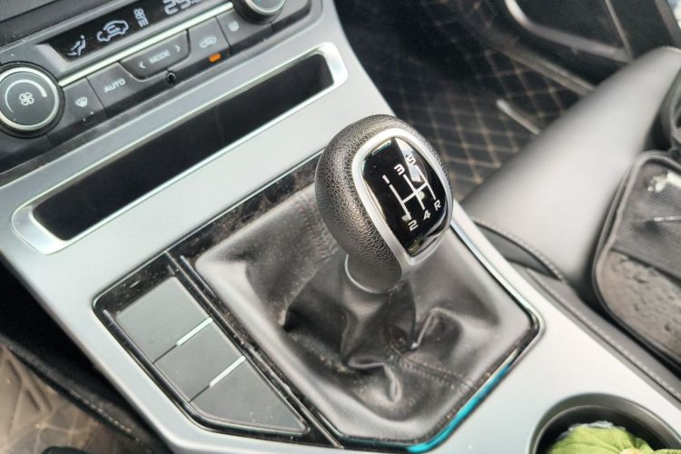 GEELY Emgrand 2020 car image #14