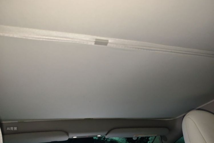 Tesla Model Y 2021 car image #20