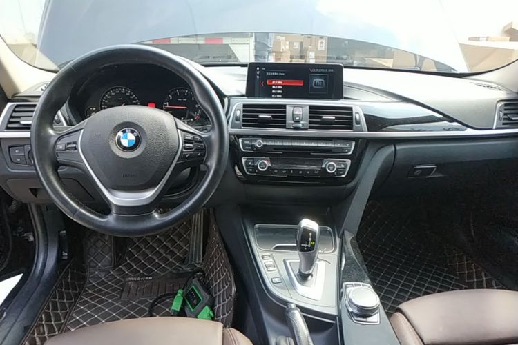 BMW 3 Series 2019 #10 BMW 3 Series 2019 immagine di auto #10