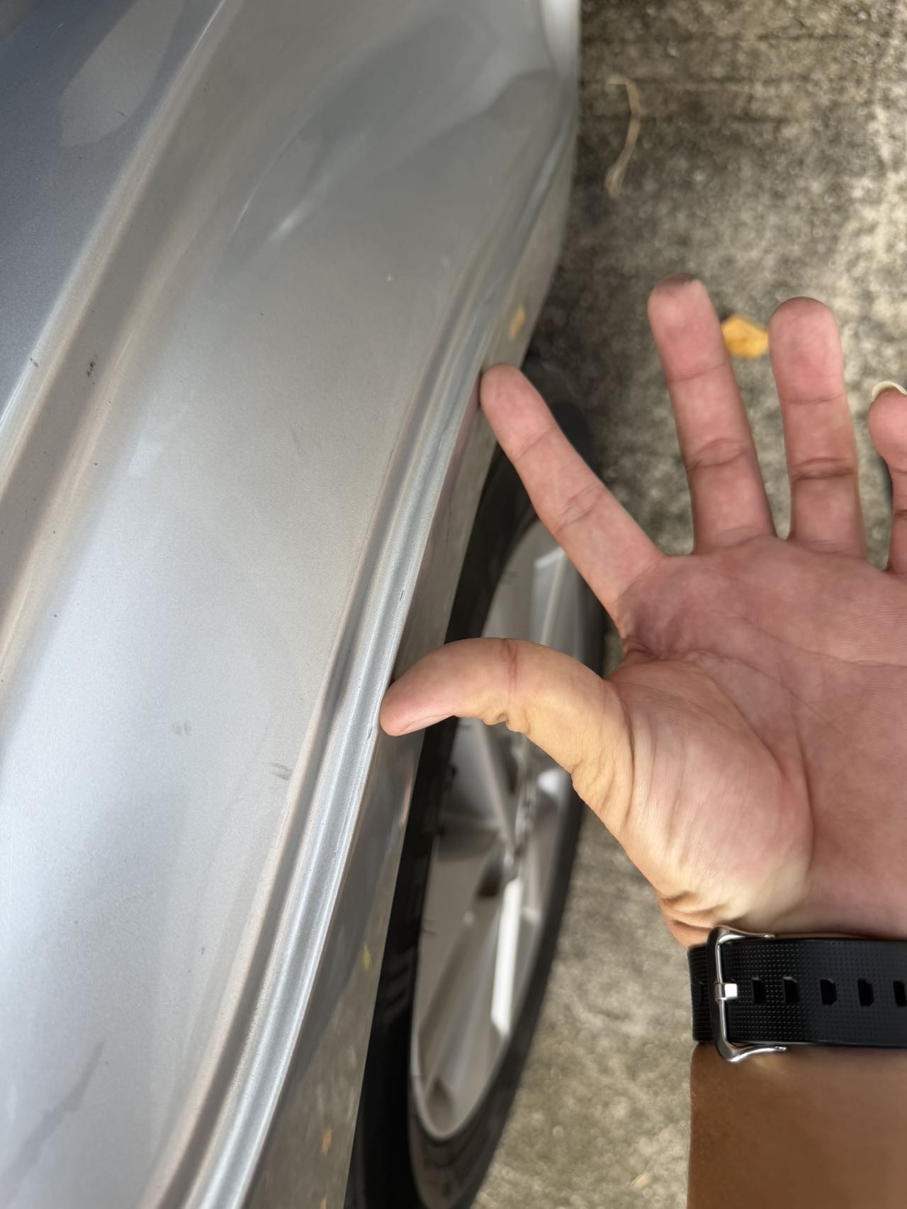 2015 car image #18