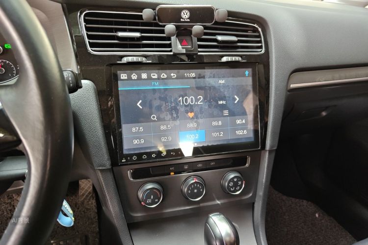 Volkswagen Golf 2016 car image #15