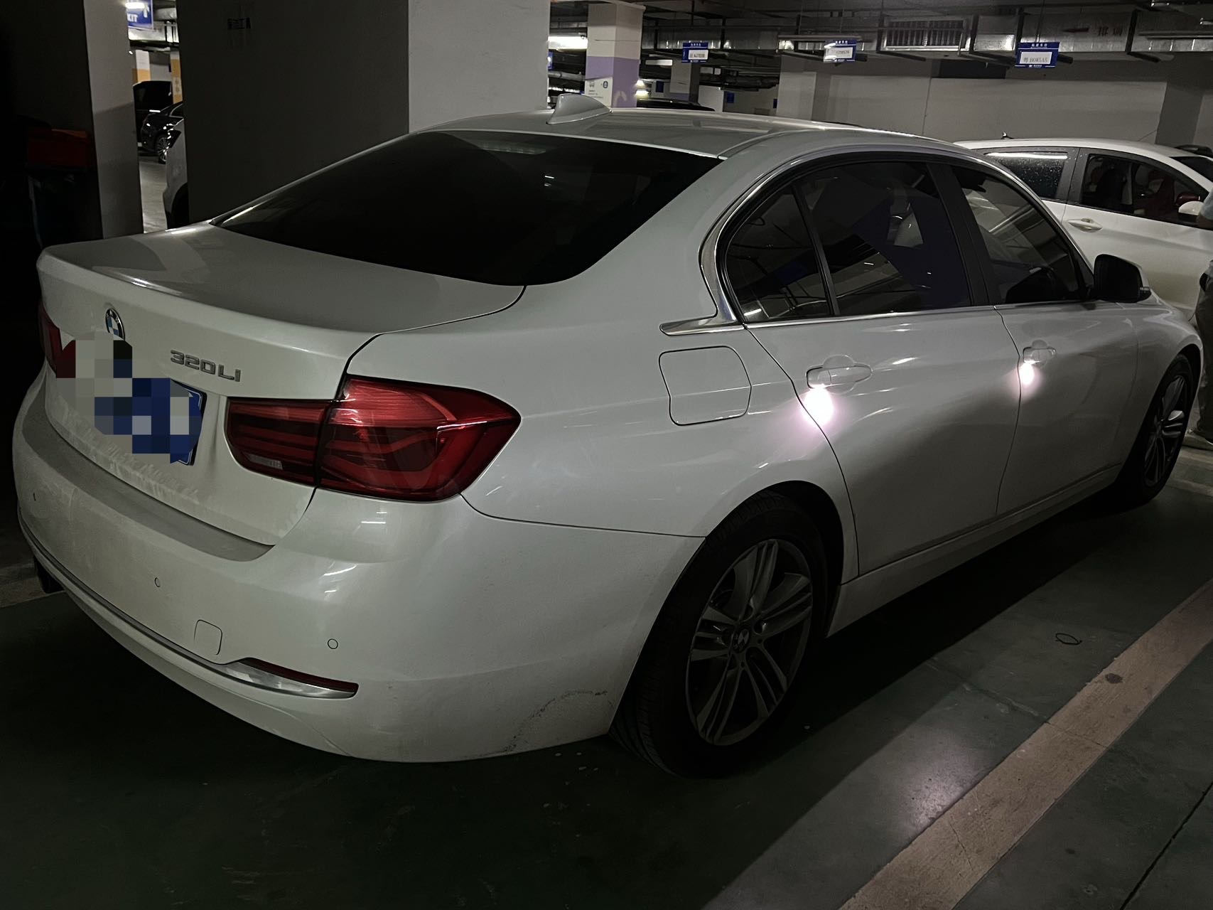 BMW 3 Series 2017 car image #2