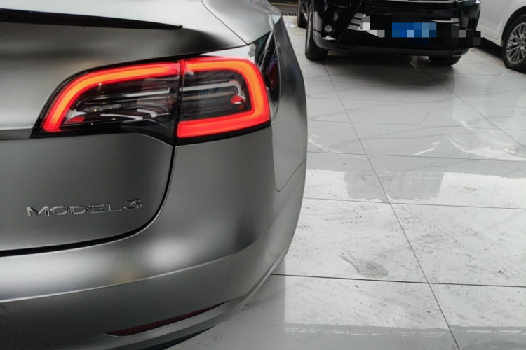 Tesla Model 3 2022 immagine di auto #8
