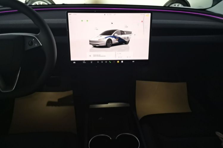 Tesla Model 3 2025 #13 Tesla Model 3 2025 car image #13