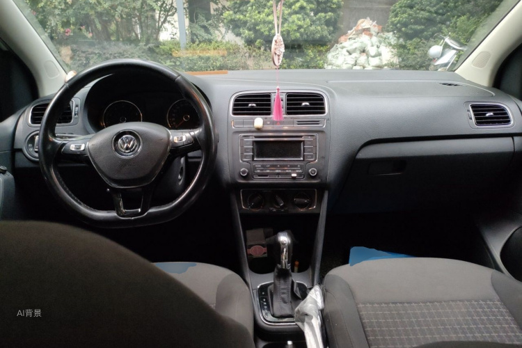 Volkswagen Polo 2017 #11 Volkswagen Polo 2017 car image #11