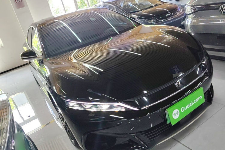 BYD Han 2023 car image #4