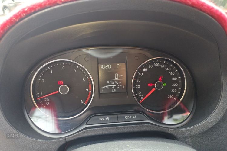 Volkswagen Polo 2018 car image #13