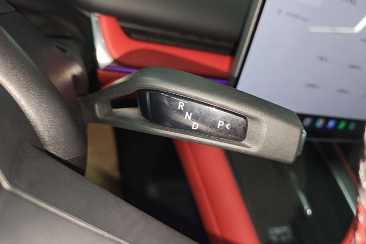 2026 #18 2026 imagem de carro #18