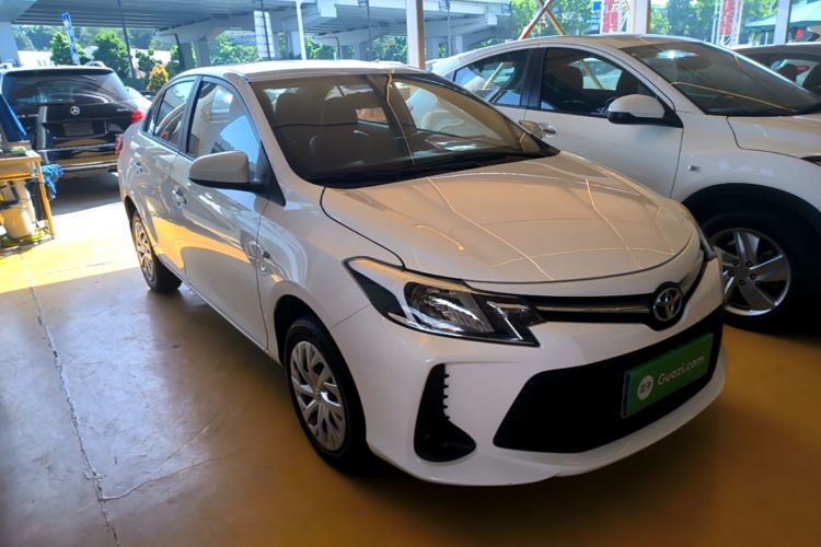 Toyota Vios 2022 imagen de coche #4