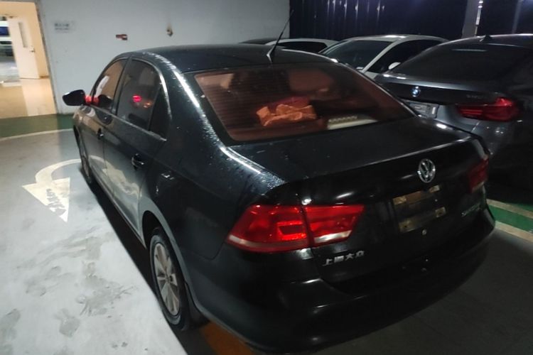 Volkswagen Santana 2016 car image #5
