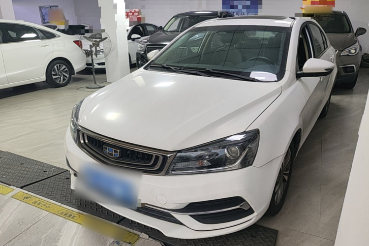 GEELY Emgrand 2019 car image #2