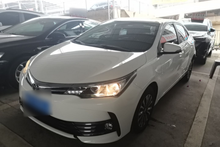 Toyota Corolla 2018 #2 Toyota Corolla 2018 car image #2