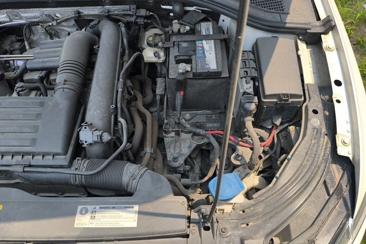 Volkswagen Lavida 2020 car image #25
