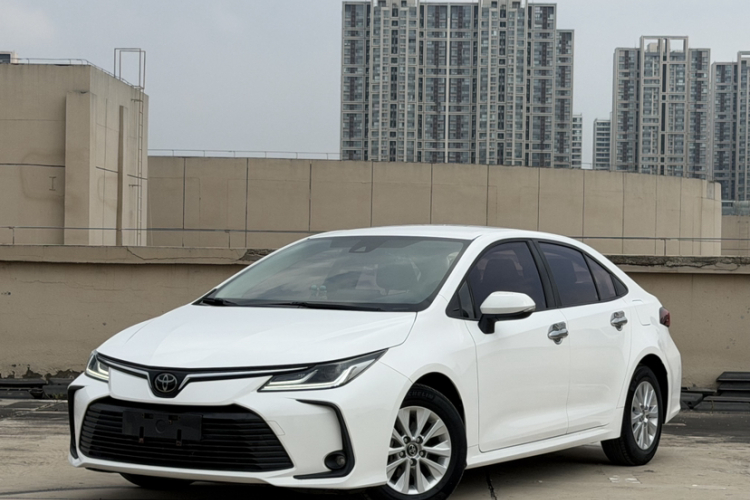 Toyota Corolla 2021 car image #2