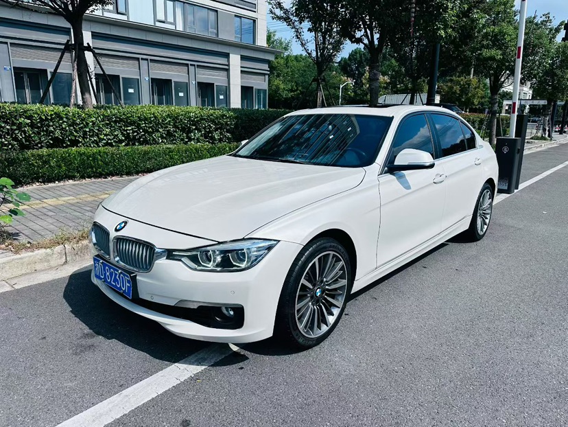 BMW 3 Series 2018 BMW 3 Series 2018 car image