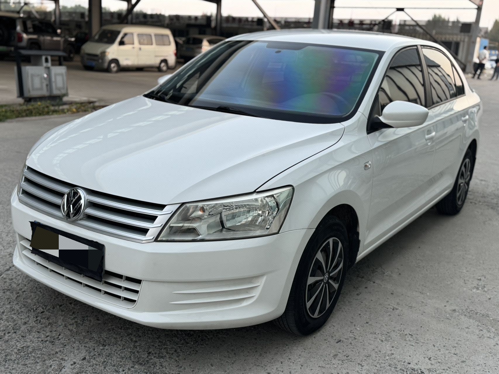 Volkswagen Santana 2014 car image 