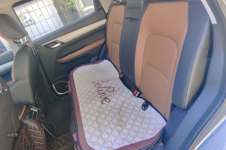 GEELY Vision X6 2020 imagen de coche #19