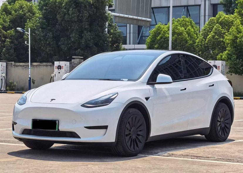 Tesla Model Y 2022 Tesla Model Y 2022 car image