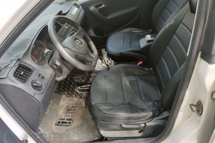 Volkswagen Polo 2018 imagem de carro #15