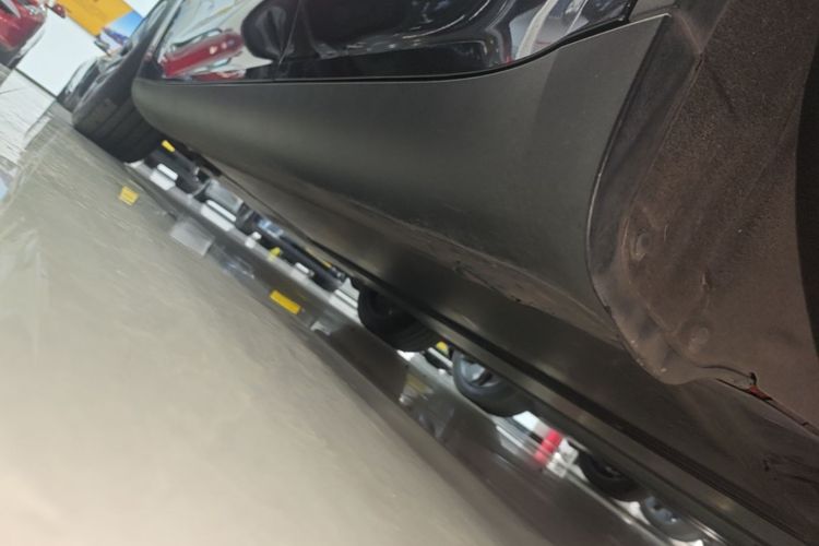 Tesla Model Y 2024 #27 Tesla Model Y 2024 car image #27