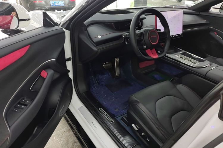 MI SU7 2024 car image #16